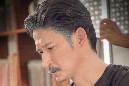 Diễn viên Huy Khánh: 'Có những giai đoạn tôi cảm thấy bế tắc'