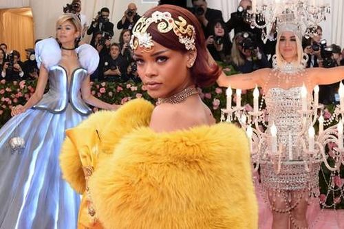 Những khoảng khắc viral của dàn sao qua các mùa Met Gala