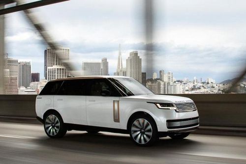 Jaguar Land Rover chi 15 tỷ bảng Anh để đẩy nhanh quá trình điện hóa