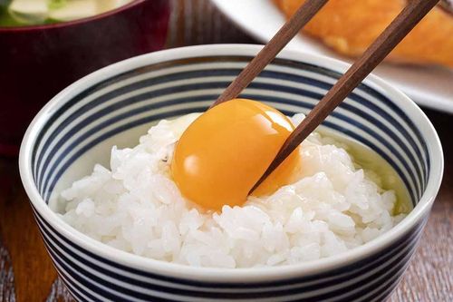 Ăn trứng sống có tốt như dân gian truyền miệng?