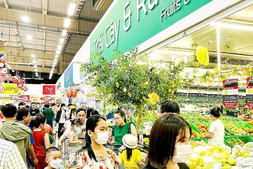 3 ngày đầu nghỉ lễ: Khách tham quan, mua sắm tăng mạnh