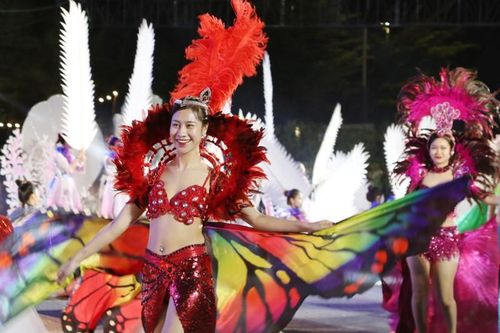 Mãn nhãn với sắc màu Carnaval Hạ Long 2023