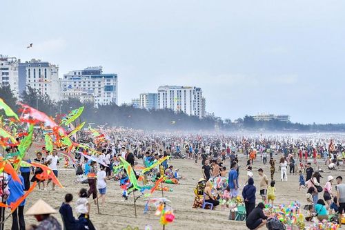 Thanh Hóa đón gần 1,2 triệu lượt khách du lịch trong kỳ nghỉ lễ 30-4 và 1-5