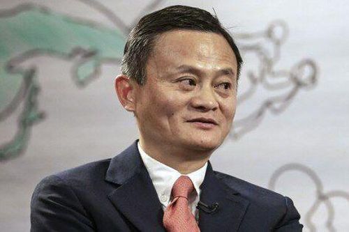 Jack Ma quay lại với nghề dạy học
