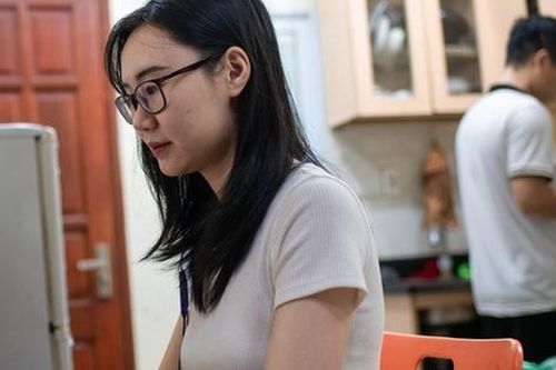 Áp lực của các bà vợ kiếm nhiều tiền hơn chồng