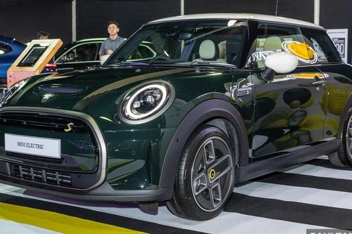 Xe điện MINI Electric bản Resolute ra mắt tại Đông Nam Á