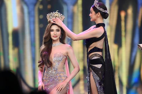 Tân Hoa hậu Hòa bình Thái Lan xin lỗi