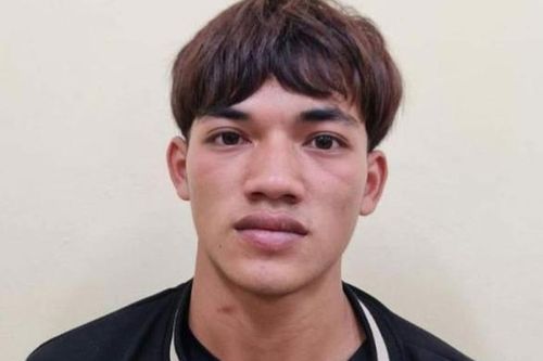 Sơn La: Đứng nghe điện thoại, nam thanh niên bị đánh, cướp tài sản