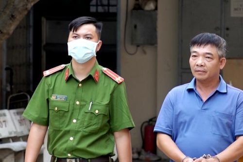 Giám đốc làm thuê, ký khống hóa đơn trốn thuế hàng tỷ đồng