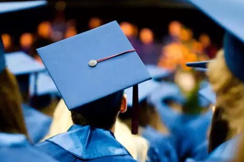 64 tuổi vẫn chưa trả hết khoản nợ 400 triệu đồng học thạc sĩ