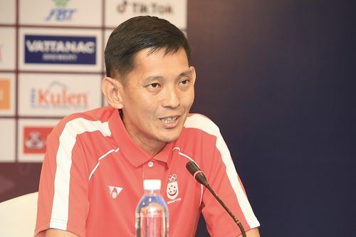 HLV Singapore: Chúng tôi bị U22 Việt Nam trừng phạt vì sai lầm