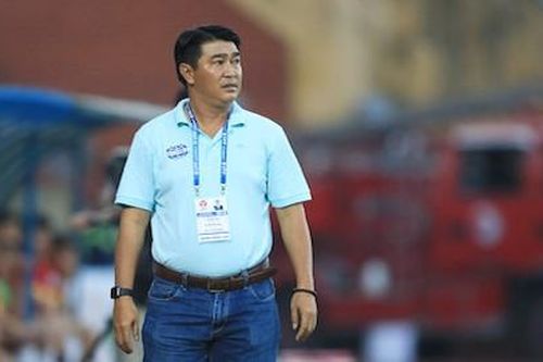 Trở ngại khiến V.League khó thu hút James Rodriguez; Danh thủ Trần Minh Chiến làm trợ lý cho HLV Hoàng Anh Tuấn