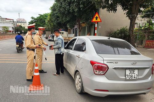 Xử lý 689 trường hợp vi phạm về trật tự ATGT trong kỳ nghỉ lễ