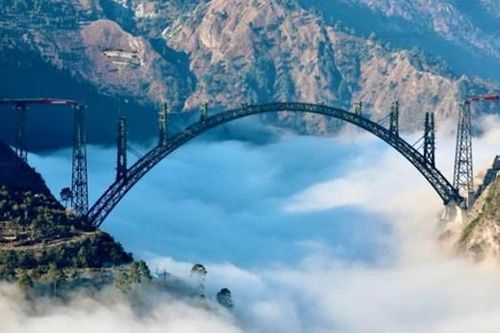 Ấn Độ sở hữu cây cầu đường sắt cao nhất thế giới
