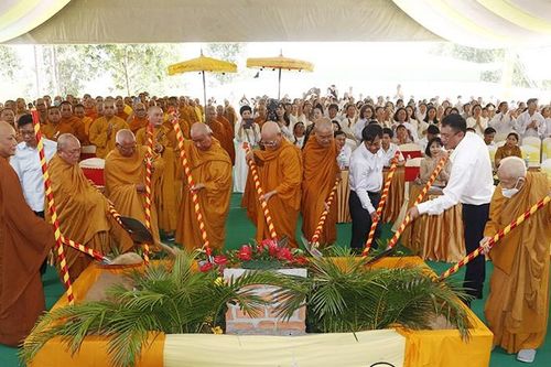 Đồng Nai: Lễ đặt đá xây dựng thiền viện Pháp Sơn