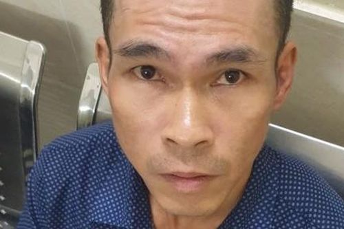 Đóng giả khách vào nhà hàng 'ẩn náu' trong nhà vệ sinh để trộm tài sản
