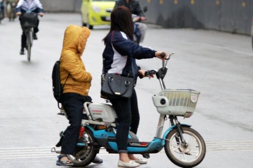 Nhiều trẻ bị thương nặng do tai nạn từ xe đạp điện