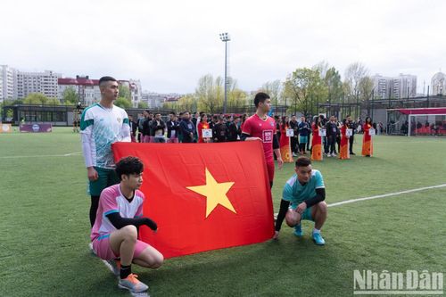 Người Việt tại Nga tranh tài bóng đá, kỷ niệm Ngày sinh Chủ tịch Hồ Chí Minh