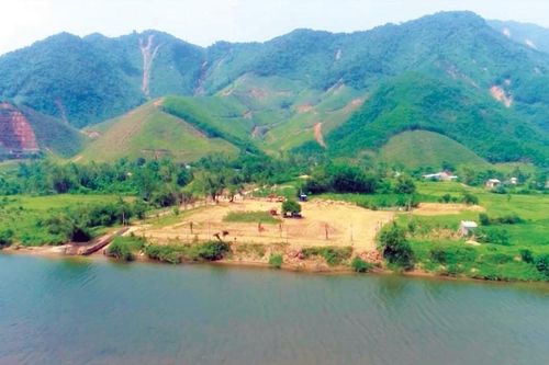 Trợ giúp dân làm du lịch sinh thái