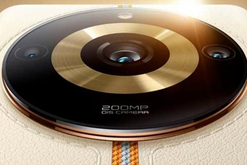 Lộ diện thiết kế của Realme 11 Pro+ với 3 camera nằm ngang