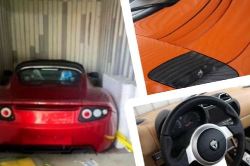 Bộ ba chiếc Tesla Roadster bị bỏ quên trong thùng container suốt 13 năm