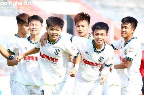 U19 Sông Lam Nghệ An sử dụng chiến thuật nào khi gặp U19 Đông Á Thanh Hóa?