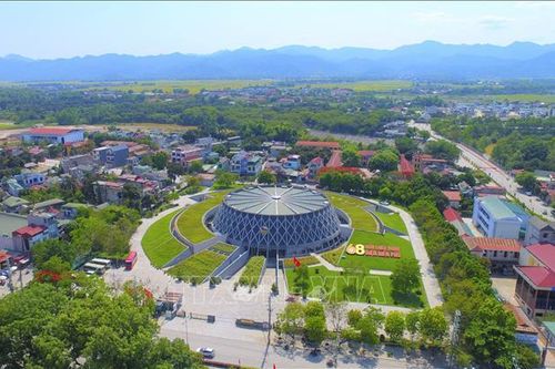 Bảo tàng Chiến thắng lịch sử Điện Biên Phủ 'hút' khách du lịch dịp nghỉ lễ
