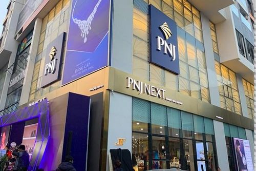 PNJ lập đỉnh lợi nhuận mặc cho sức mua thị trường sụt giảm
