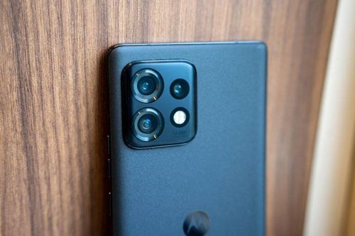 Smartphone chip Snapdragon 8 Gen 2, RAM 8 GB, chống nước, sạc 68W,, giá hấp dẫn