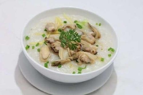 Cháo hàu sữa Quảng Ninh, thưởng thức một lần là mê cả đời