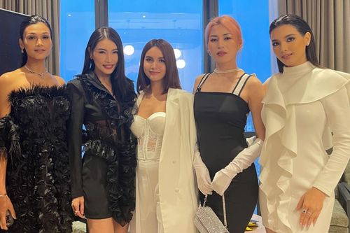 Chuyên gia đào tạo người mẫu Thanh Huyền Nguyễn làm Giám khảo bên các người đẹp Hoa hậu Hoàn Vũ