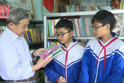 Người khôi phục và phát triển văn hóa đọc ở làng quê