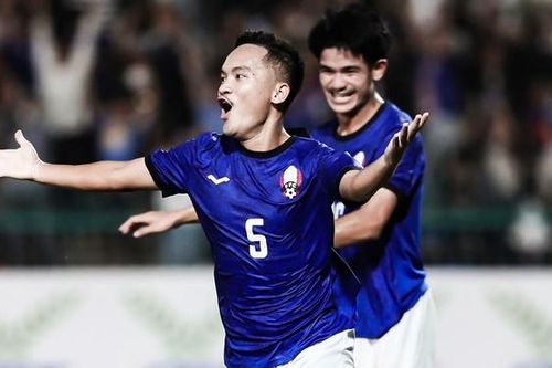 U22 Indonesia quyết chiếm ngôi đầu bảng của Campuchia