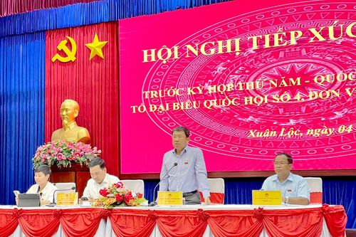 Chủ nhiệm Ủy ban Đối ngoại Vũ Hải Hà tiếp xúc cử tri tại tỉnh Đồng Nai
