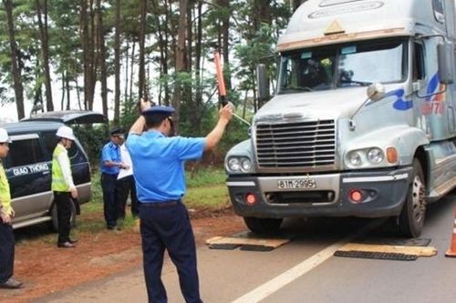 Bộ Giao thông Vận tải nghiêm cấm cán bộ can thiệp vào xử lý vi phạm giao thông