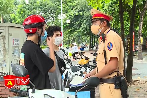 Nghiêm cấm cán bộ can thiệp vào xử lý vi phạm giao thông