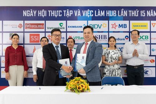 70 ngân hàng và doanh nghiệp tham gia Ngày hội việc làm