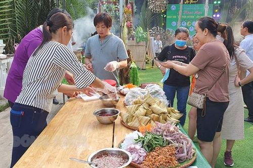 Bến Tre phát triển du lịch ẩm thực từ dừa