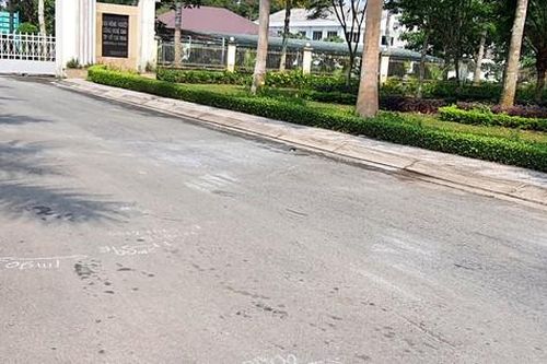 Nam bảo vệ bị đồng nghiệp đâm chết trước cổng công ty