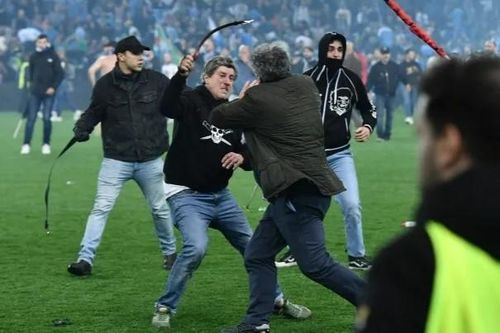 Hạt sạn trong ngày Napoli vô địch Serie A