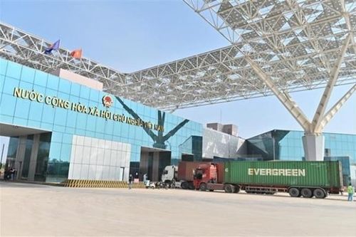 Đề xuất cho người và xe du lịch tự lái của Trung Quốc vào tỉnh Quảng Ninh