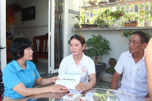 Liên đoàn Lao động tỉnh Khánh Hòa: Thăm hỏi gia đình 3 đoàn viên tử vong do tai nạn lao động