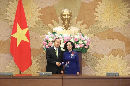 Thường trực Ban Bí thư Trương Thị Mai tiếp Chủ tịch Liên minh Nghị sĩ hữu nghị Nhật Bản - Việt Nam