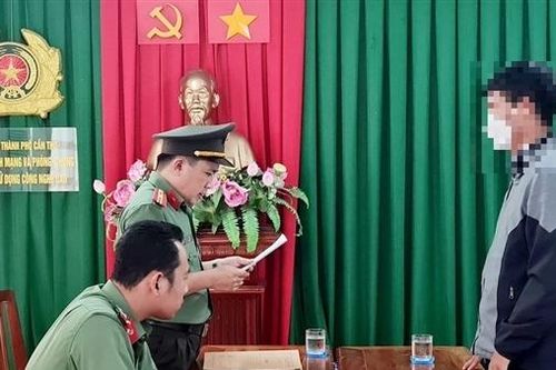 Bị xử phạt vì chia sẻ thông tin sai sự thật trên Facebook