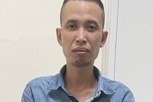 Khởi tố người đàn ông đâm bạn tử vong vì bị nhắc trả nợ