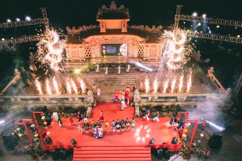 300.000 lượt khách tham quan và trải nghiệm trong tuần lễ Festival Nghề truyền thống Huế