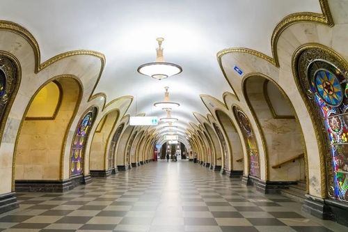 Ngắm 'thế giới ngầm' lộng lẫy dưới lòng đất Moscow, Nga