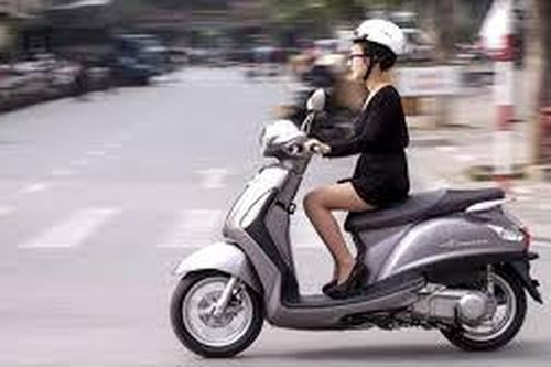 Những thói quen khiến xe máy của bạn nhanh hết xăng hơn