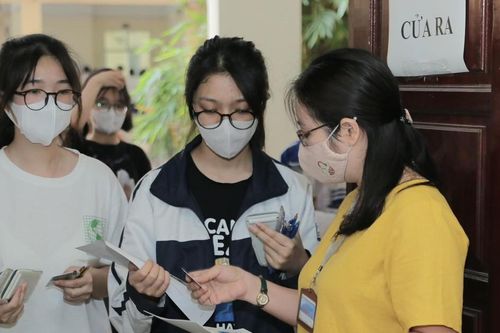 Gần 4.700 thí sinh thi đánh giá năng lực của ĐH Sư phạm Hà Nội