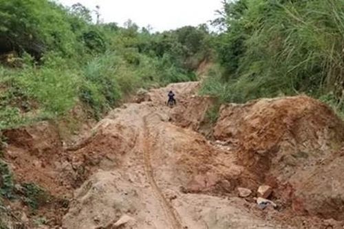 Bản tin 8H: Nữ giáo viên cắm bản bị tai nạn tử vong sau kỳ nghỉ lễ